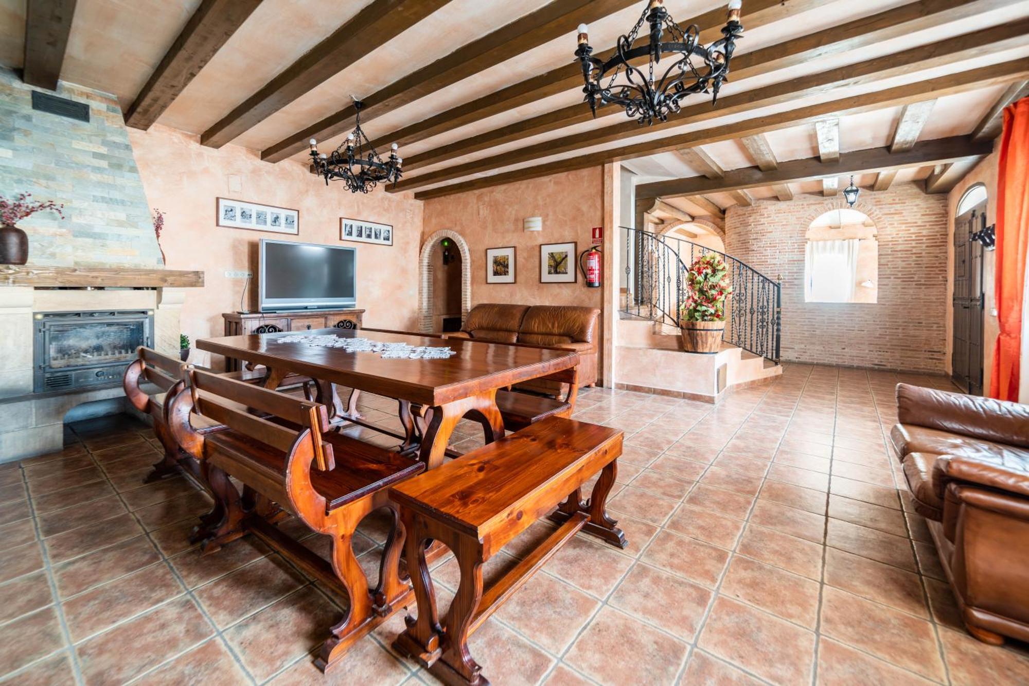 Casa Rural Castillo Diempures Cantalojas Exterior foto